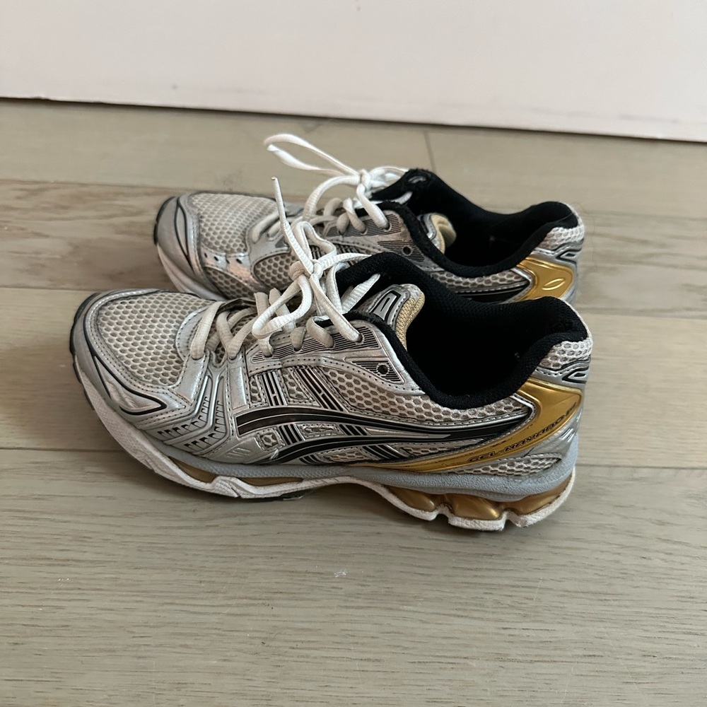 ASICS Gel Kayano 14